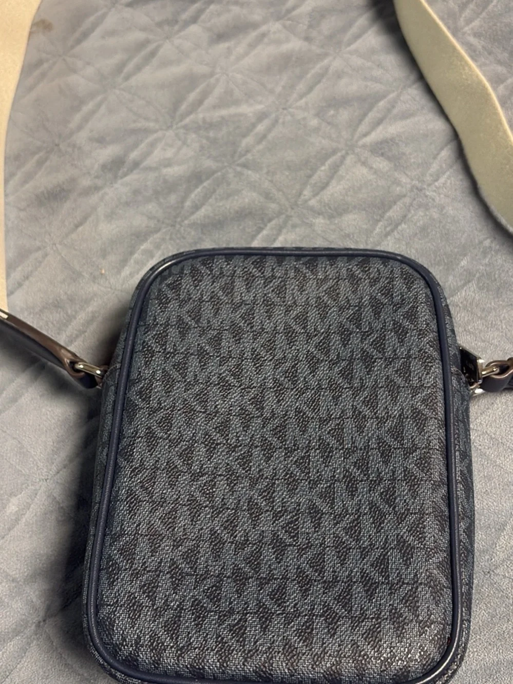 Michael Kors Navy and Beige Men’s Signature Crossbody Belt Bag